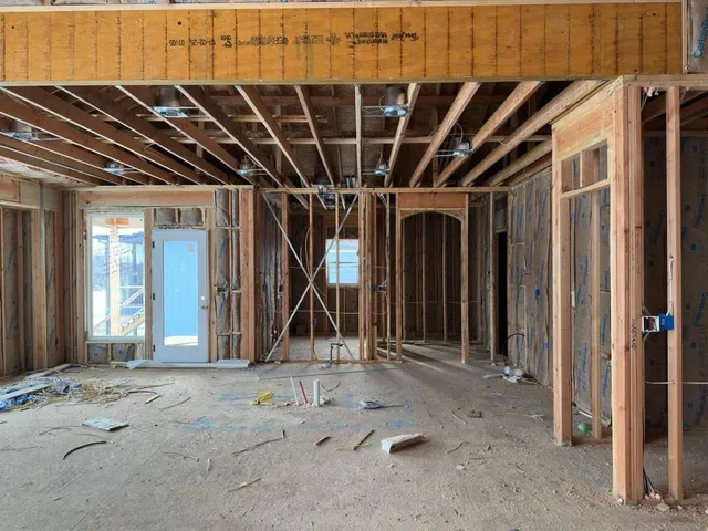 $709,950 | 17405 Parkhill Street, Overland Park, KS 66221