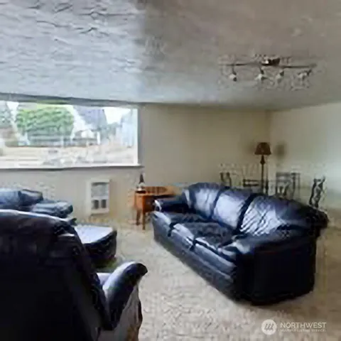 $689,000 | 1404 South Cherry Street, Port Angeles, WA 98362