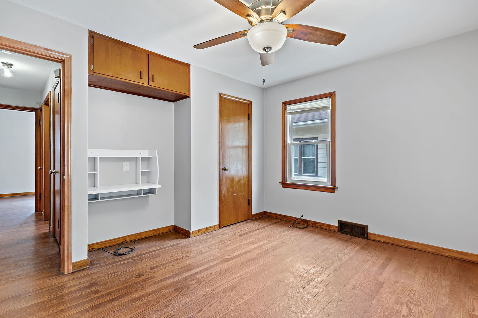 701 Rural Street Aurora, IL 60505 - Photo 6 of 19 Gallery Image 6