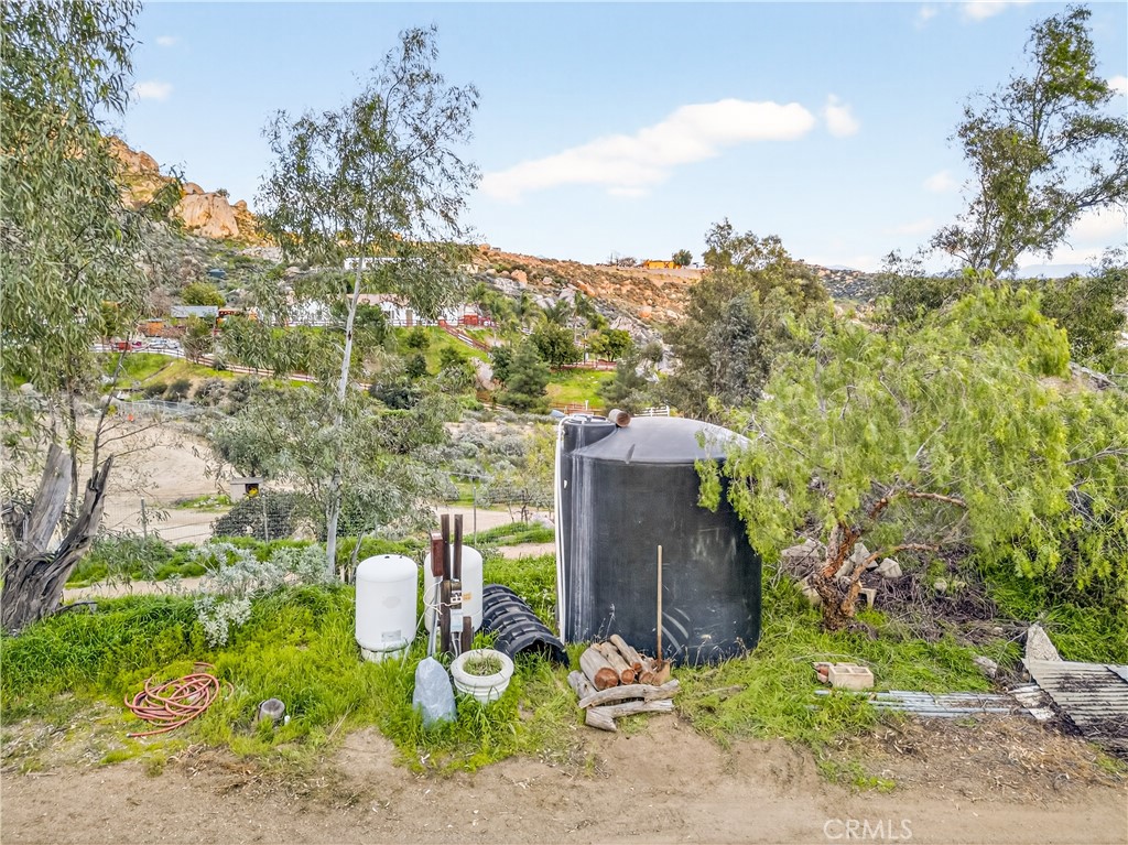 31300 Ruth Lane Homeland, CA 92548 - Photo 10 of 71 Well on property