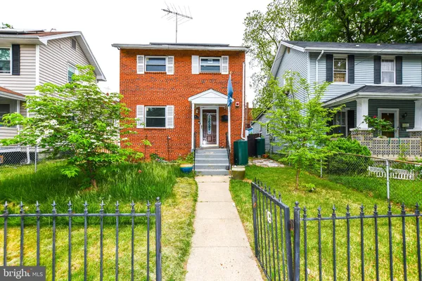 $450,000 | 19 Anacostia Road Northeast, Washington, DC 20019