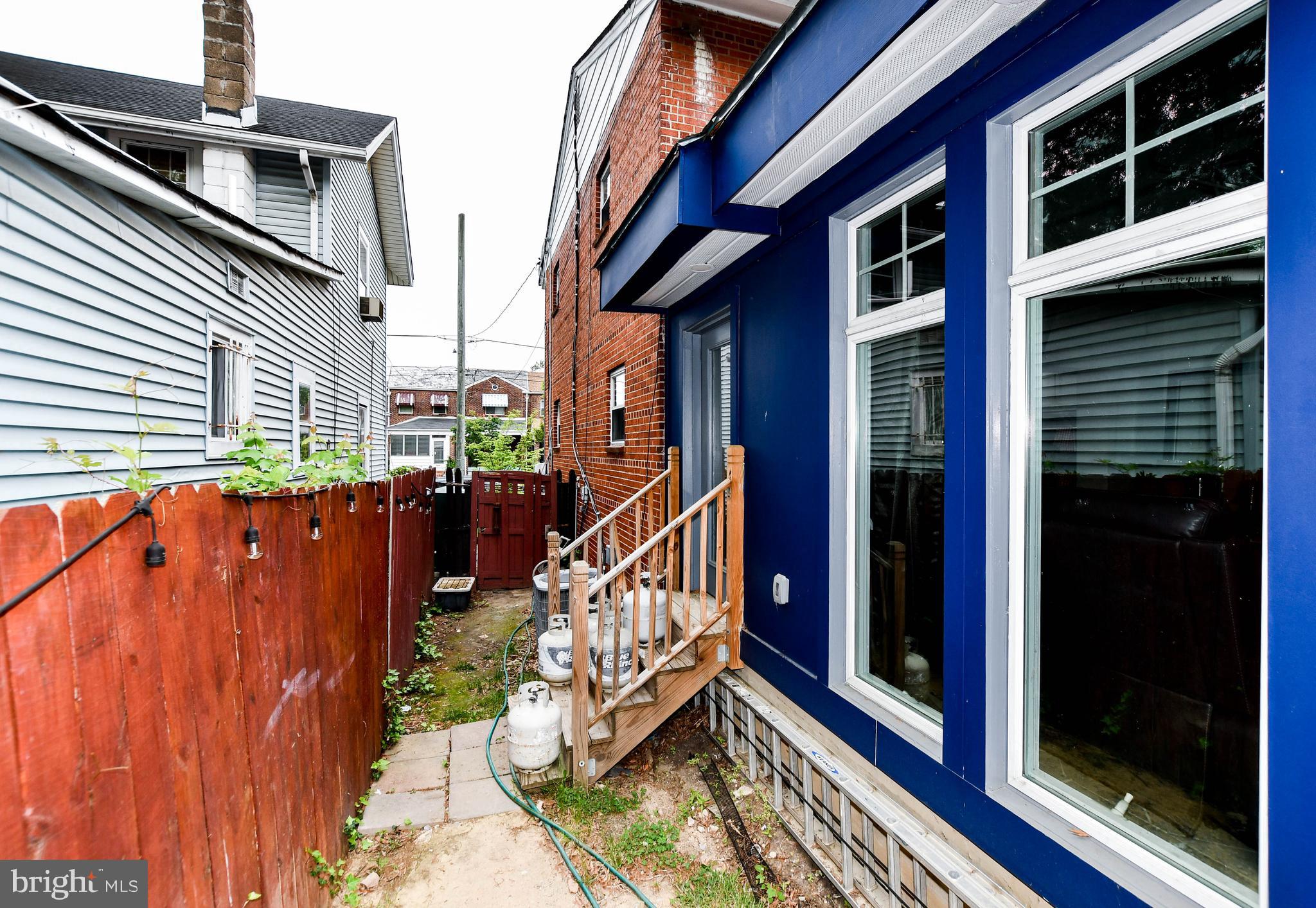 19 Anacostia Road Northeast Washington, DC 20019 - Photo 28 of 34