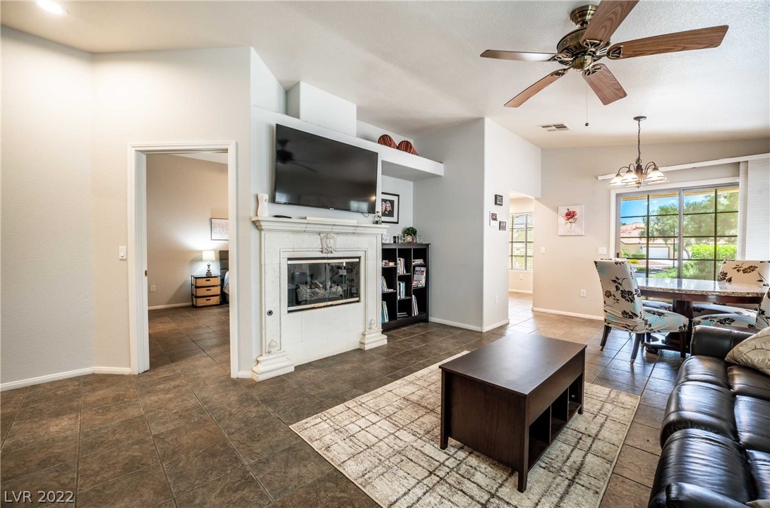 7315 Camrose Ridge Place, Unit 104 Las Vegas, NV 89149 - Photo 6 of 50
