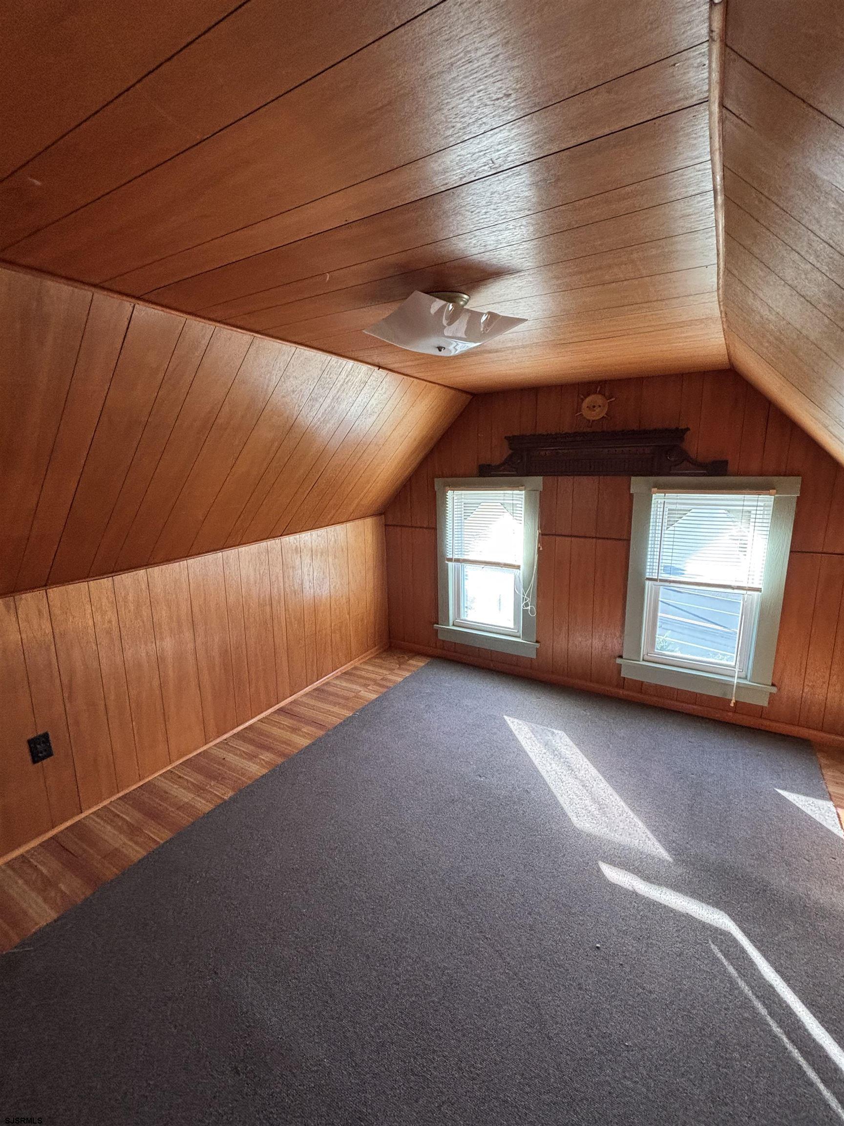 1233 Highway 9 Ocean View, NJ 08230 - Photo 26 of 33 a view of empty room with windows