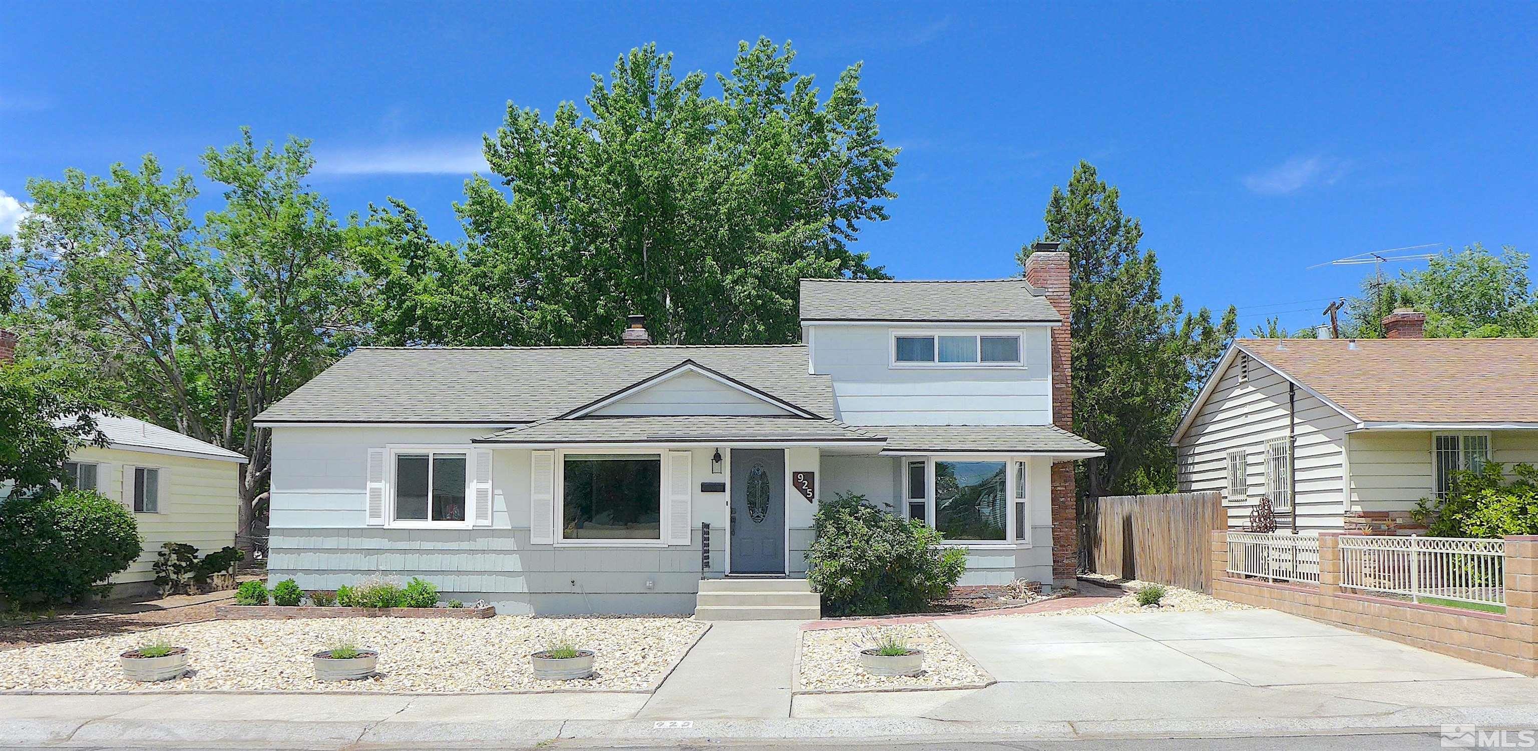 925 Yori Avenue Reno, NV 89502 - Photo 20 of 20 a front view of a house with a yard