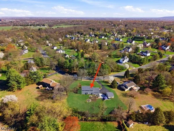 $859,000 | 52 Country Squire Way, Somerville, NJ 08876