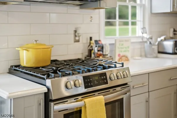 $859,000 | 52 Country Squire Way, Somerville, NJ 08876