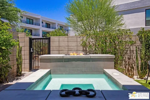 $1,095,000 | 254 Mayfair Way, Palm Springs, CA 92264