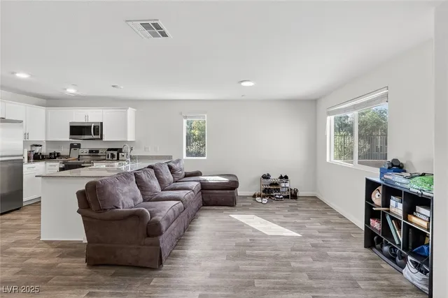 $334,800 | 6803 Citron Mist Court, North Las Vegas, NV 89086