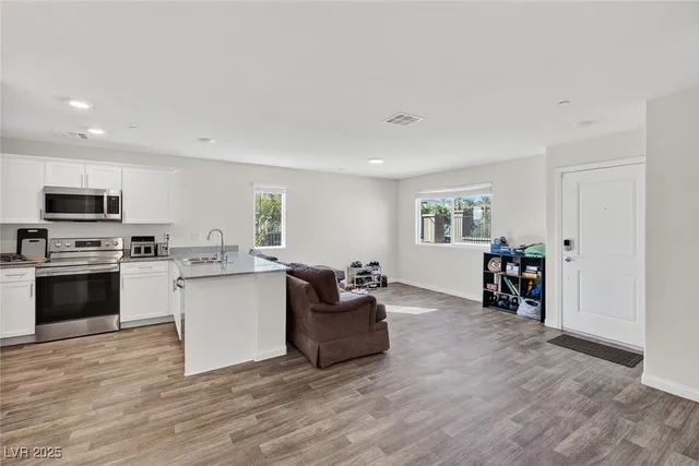 $334,800 | 6803 Citron Mist Court, North Las Vegas, NV 89086