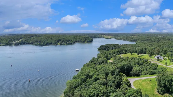 $695,000 | 295 Kipling Circle South, Eddyville, KY 42038