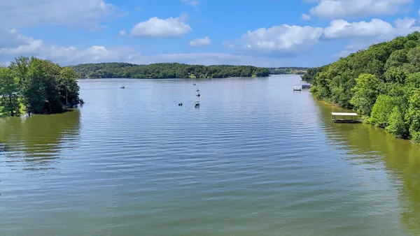 $695,000 | 295 Kipling Circle South, Eddyville, KY 42038