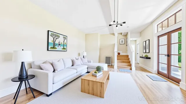 $975,000 | 295 Kipling Circle South, Eddyville, KY 42038