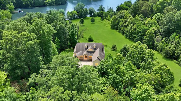 $695,000 | 295 Kipling Circle South, Eddyville, KY 42038
