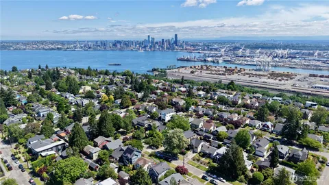 $800,000 | 3052 38th Avenue Southwest, Seattle, WA 98126