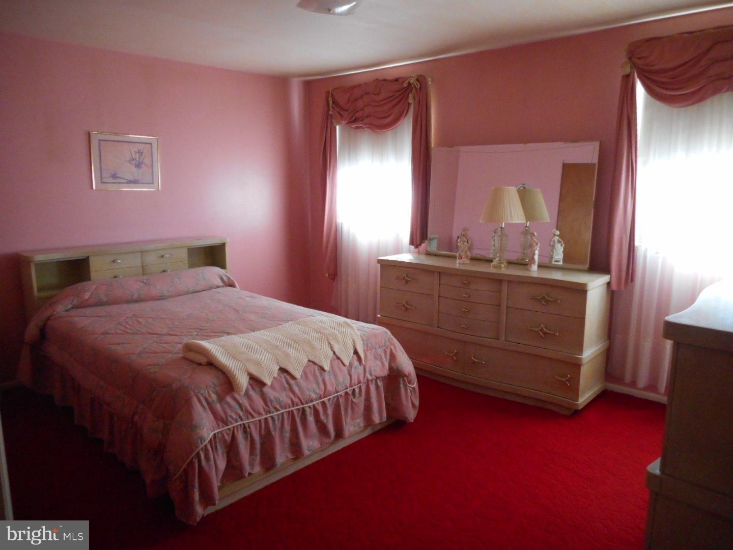 812 Densmore Road Philadelphia, PA 19116 - Photo 7 of 19 Gallery Image 7