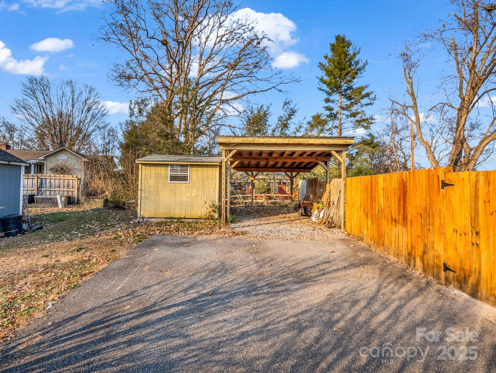 2 Red Apple Drive Hendersonville, NC 28792 - Photo 6 of 32
