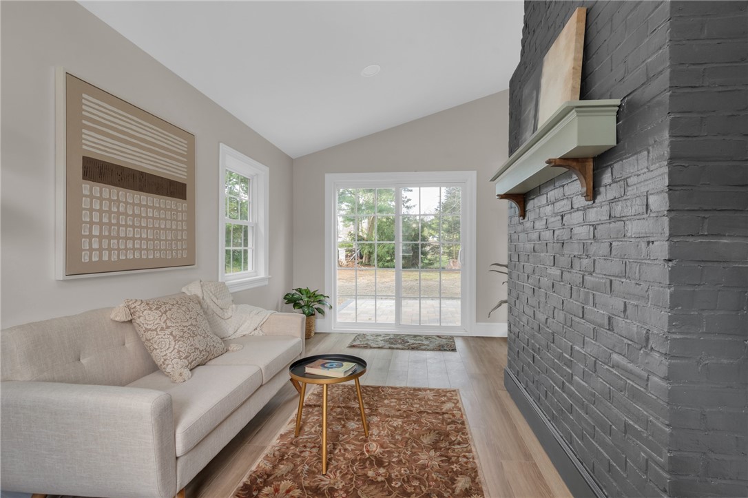 281 Spring Green Road Warwick, RI 02888 - Photo 16 of 39