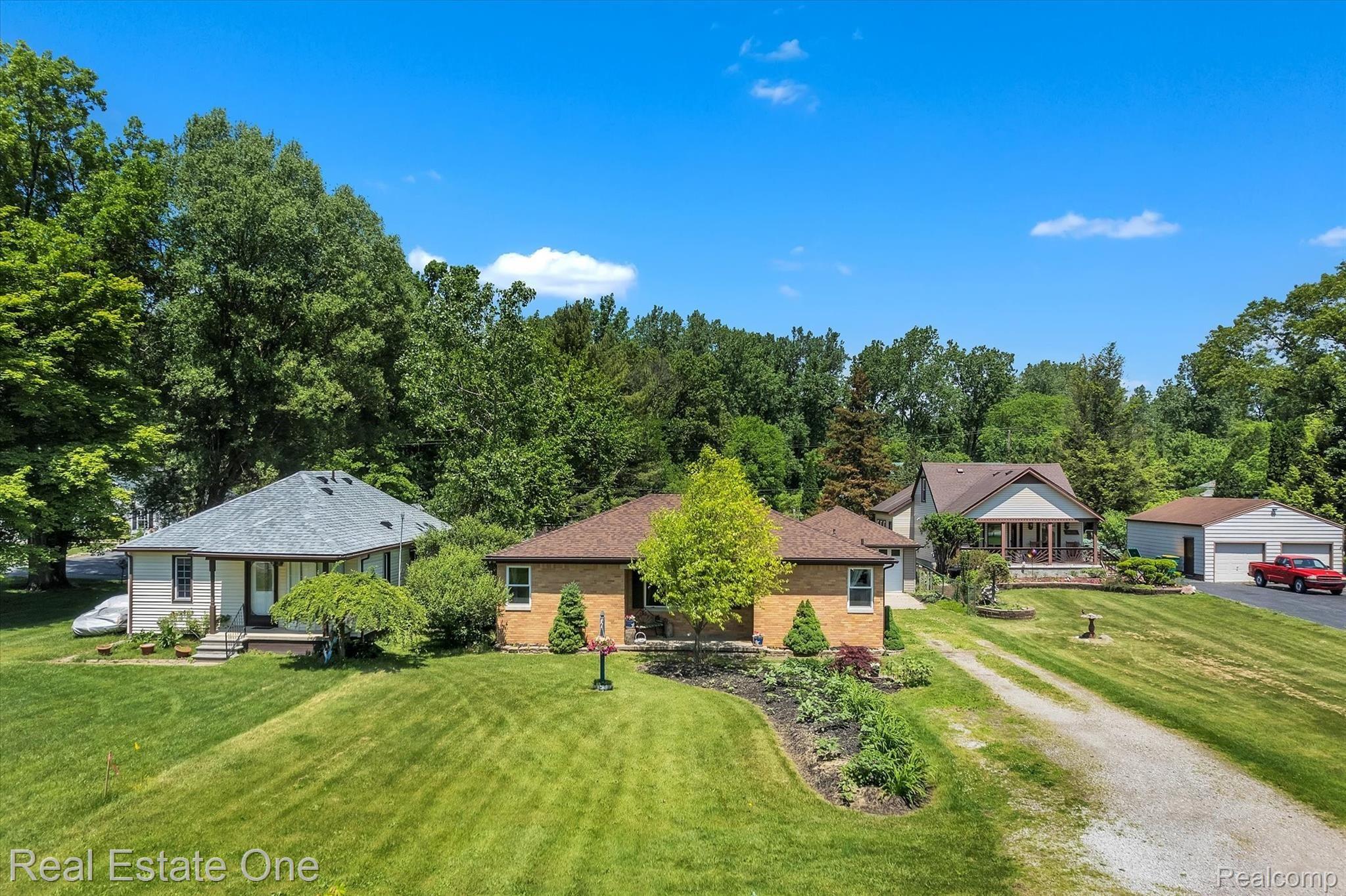 26110 King Road Romulus, MI 48174 - Photo 41 of 52 41-26110-King-Rd-WindowStill-Real-Estate-Photography-41.jpg