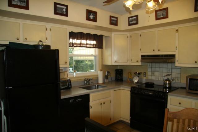 491 School House Road Nazareth, PA 18064 - Photo 34 of 46 Gallery Image 34