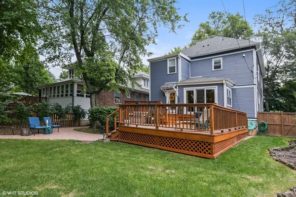 $5,000 | 311 South Ridgeland Avenue, Oak Park, IL 60302