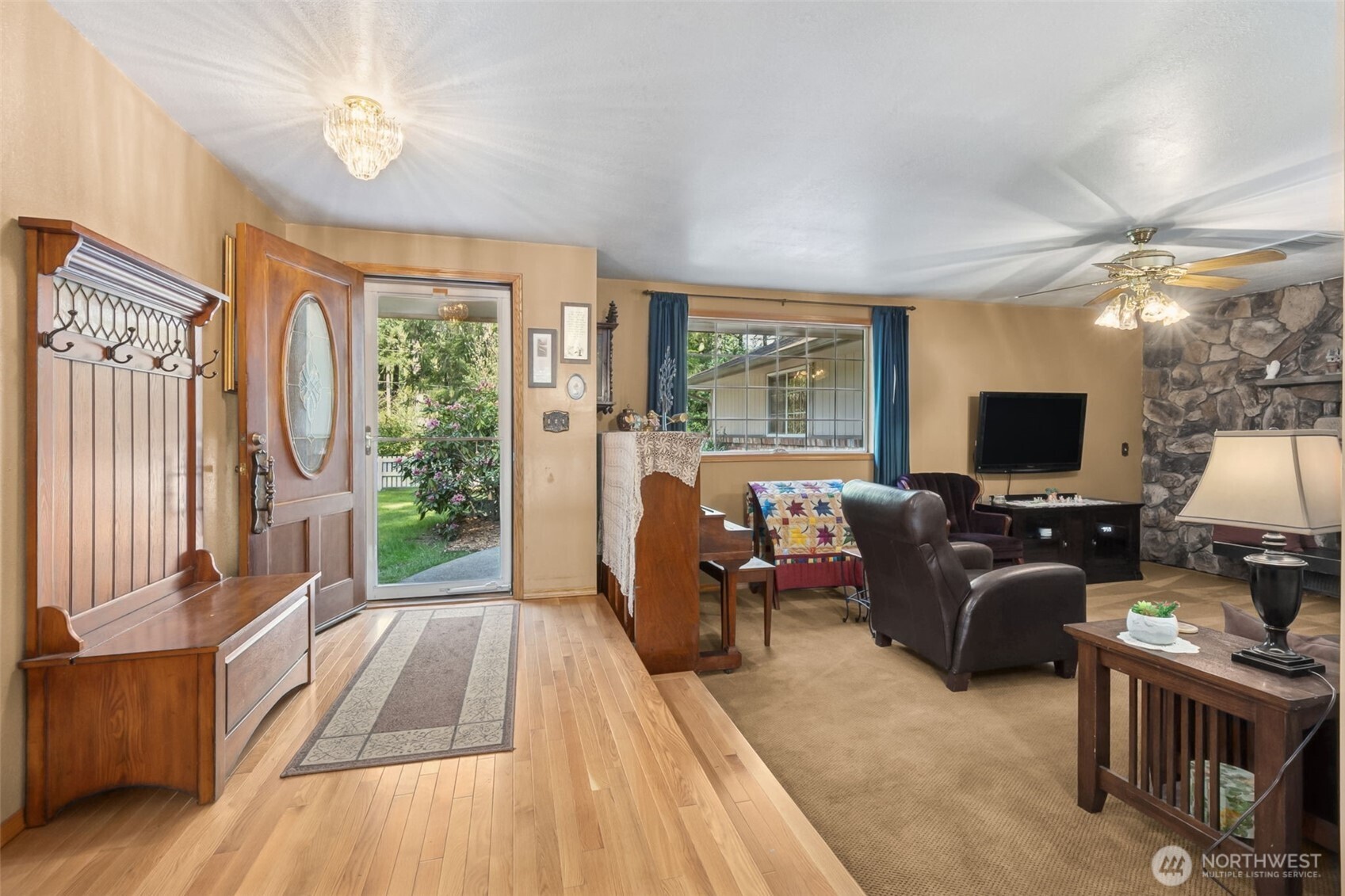 7212 Delphi Road Southwest Olympia, WA 98512 - Photo 5 of 39 Gallery Image 5