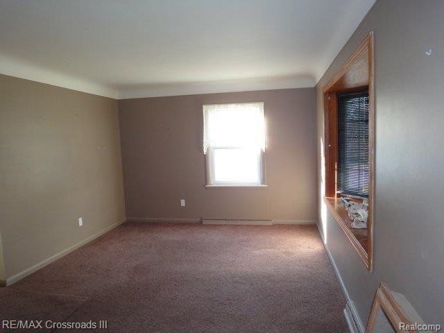 43835 Burtrig Road Belleville, MI 48111 - Photo 6 of 11 Family Room