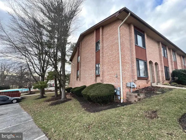 $309,900 | 501 Stonybrook Drive, Unit 501, Norristown, PA 19403