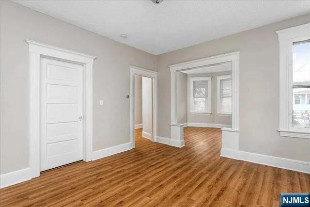 $2,200 | 20 Dankoff Avenue, Unit 1, Wallington, NJ 07057