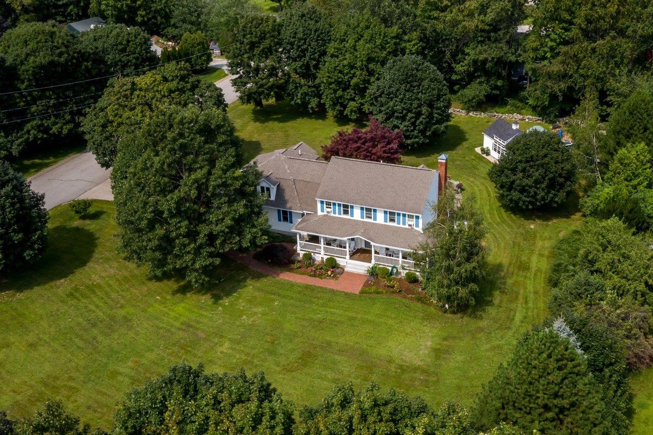 111 Winnicutt Road Stratham, NH 03885 - Photo 2 of 40