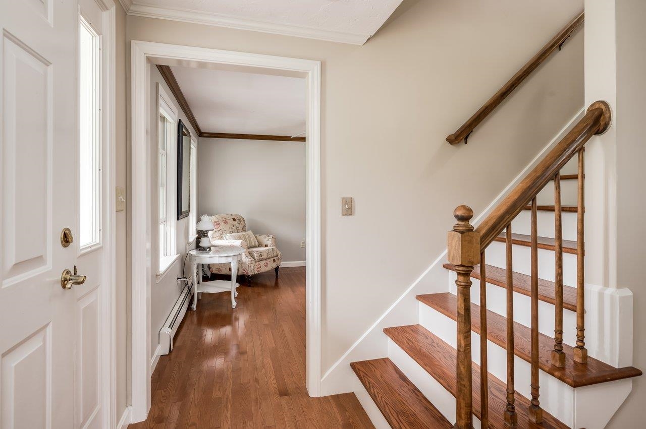111 Winnicutt Road Stratham, NH 03885 - Photo 19 of 40
