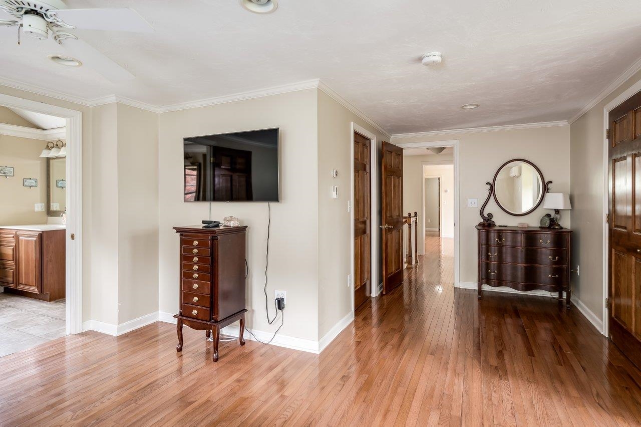 111 Winnicutt Road Stratham, NH 03885 - Photo 22 of 40