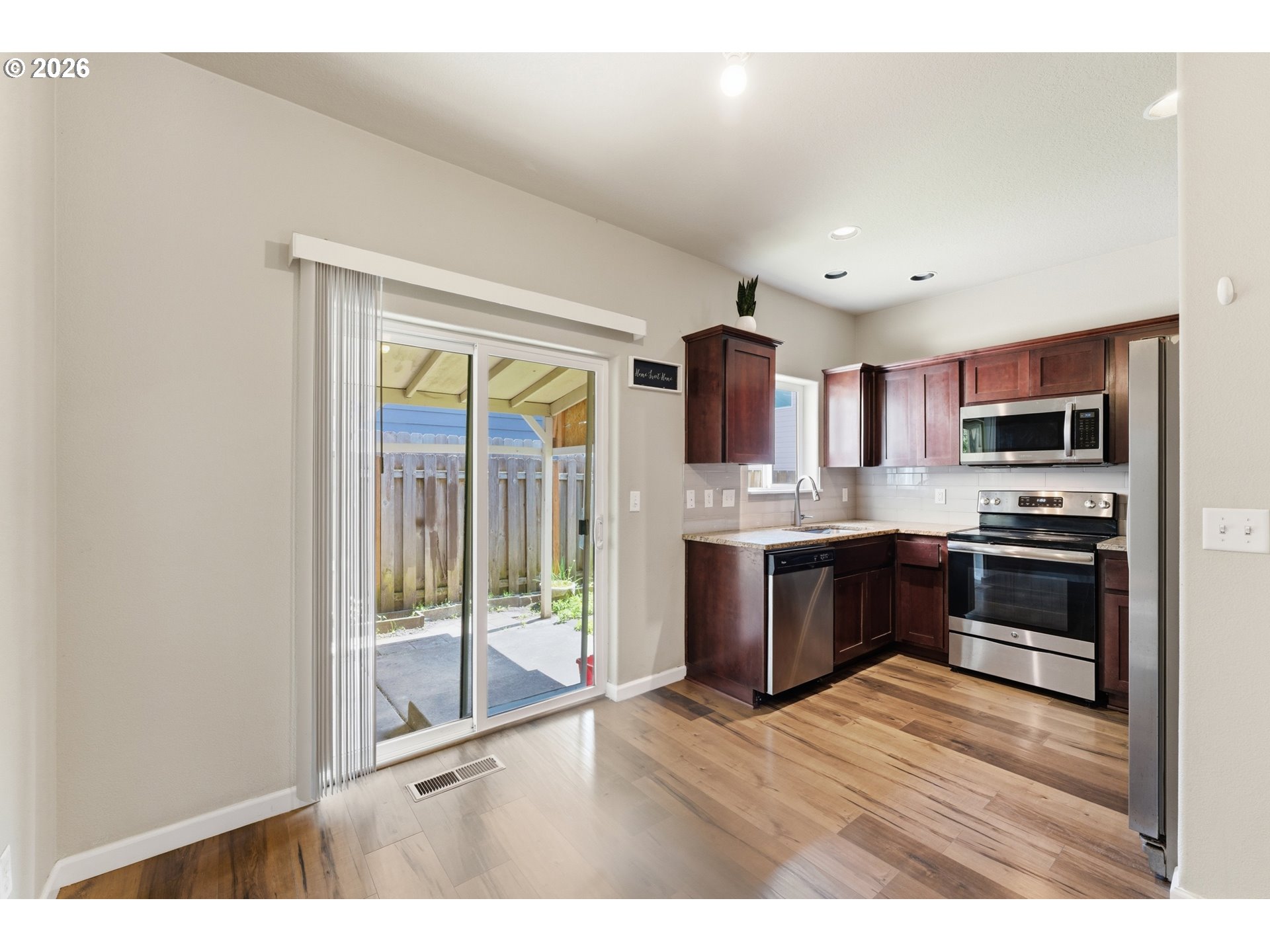 4332 Southwest 183rd Terrace Beaverton, OR 97078 - Photo 11 of 33