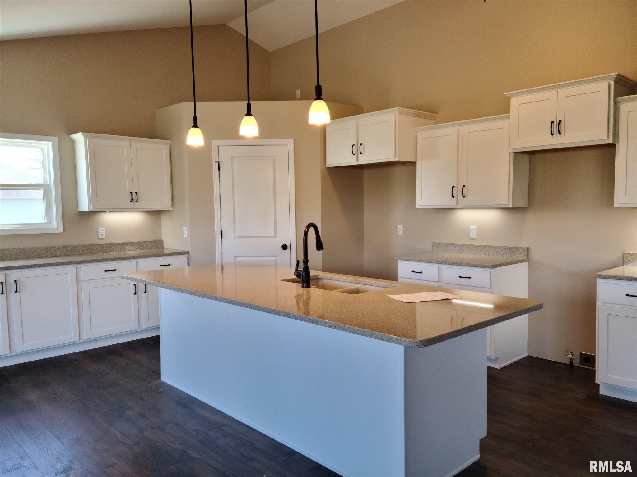 3517 Peach Tree Drive Springfield, IL 62711 - Photo 3 of 5 Gallery Image 3