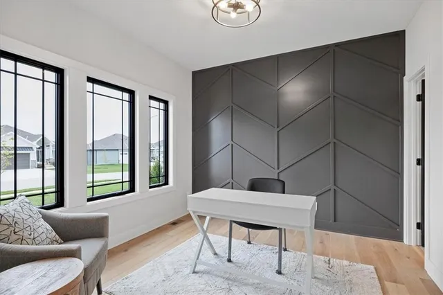 $699,850 | 3222 Southwest Enoch Street, Lee's Summit, MO 64082