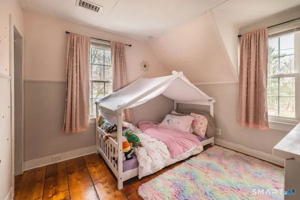 $599,900 | 33 Jerusalem Hill, Trumbull, CT 06611