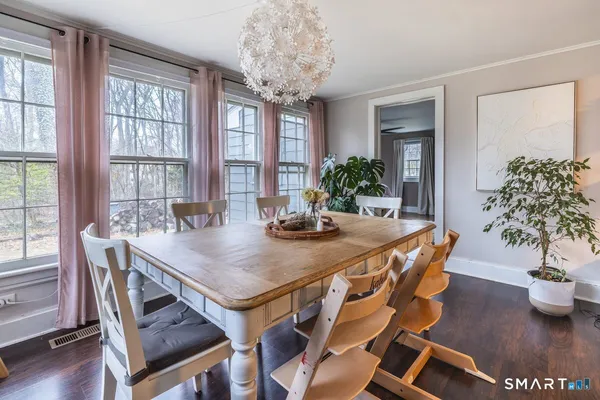 $599,900 | 33 Jerusalem Hill, Trumbull, CT 06611