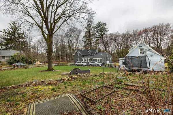 $599,900 | 33 Jerusalem Hill, Trumbull, CT 06611