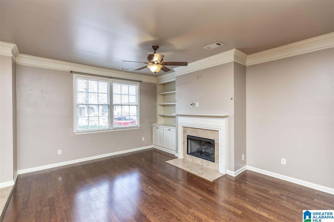 1165 Inverness Cove Way Birmingham, AL 35242 - Photo 3 of 22