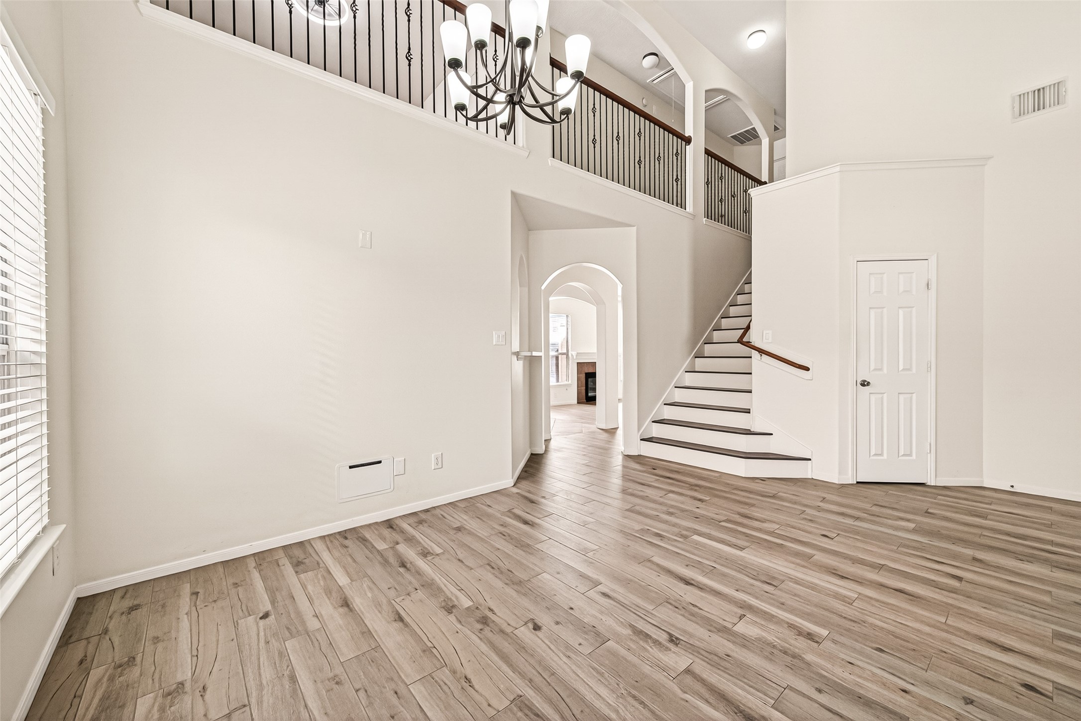 25135 Florina Ranch Drive Katy, TX 77494 - Photo 8 of 48