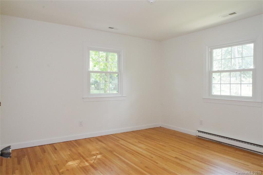 7008 Rothmore Street Charlotte, NC 28215 - Photo 19 of 21 Gallery Image 19