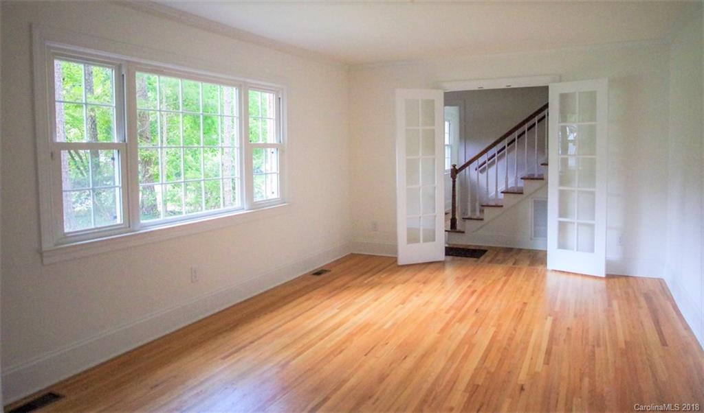 7008 Rothmore Street Charlotte, NC 28215 - Photo 4 of 21 Gallery Image 4