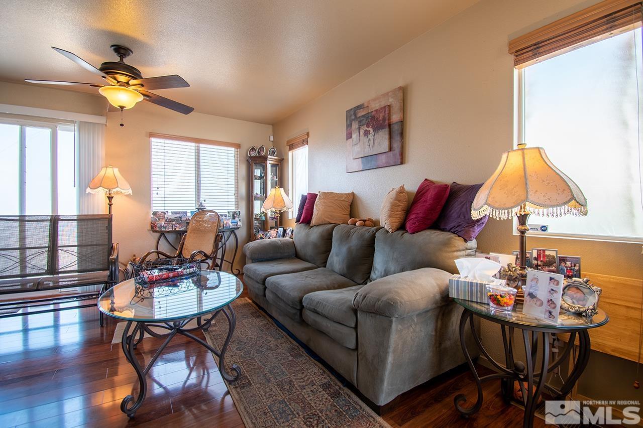 8761 Sunset Breeze Drive Reno, NV 89506 - Photo 4 of 28 Photo 4