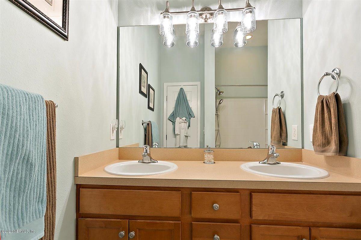 12918 Spring Rain Road Jacksonville, FL 32258 - Photo 15 of 23 Primary Bathroom