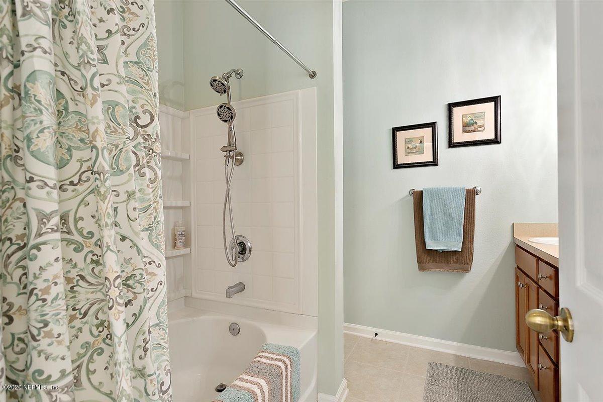 12918 Spring Rain Road Jacksonville, FL 32258 - Photo 16 of 23 Primary Bathroom