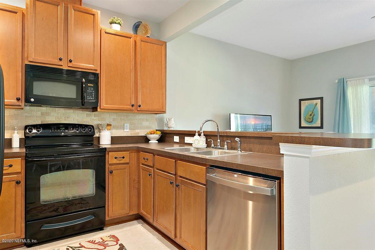 12918 Spring Rain Road Jacksonville, FL 32258 - Photo 8 of 23 Kitchen