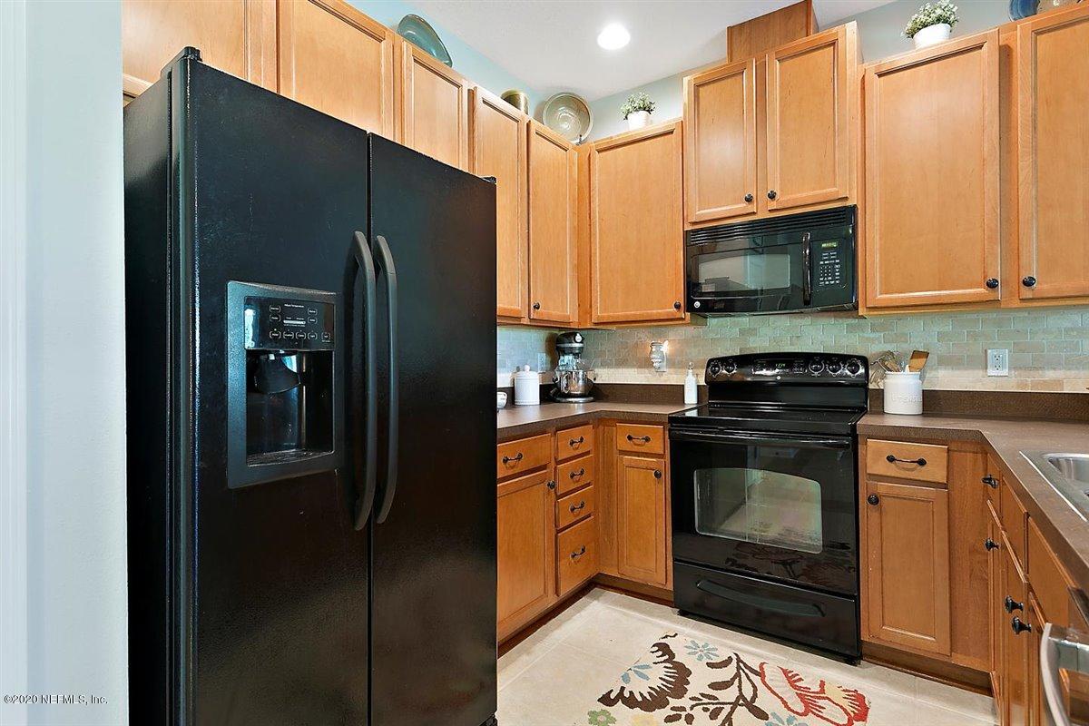 12918 Spring Rain Road Jacksonville, FL 32258 - Photo 9 of 23 Kitchen