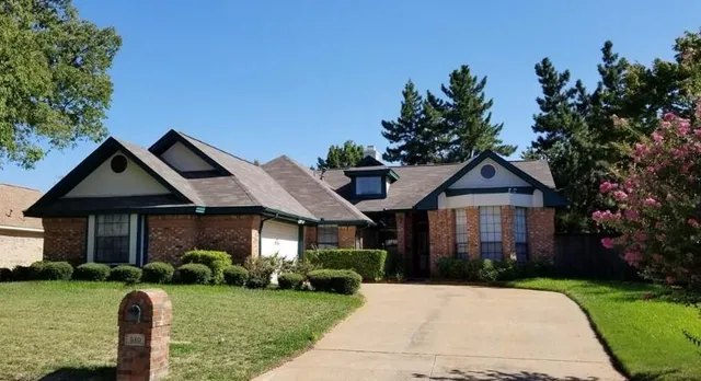 $475,000 | 510 Gunnison Drive, Arlington, TX 76006