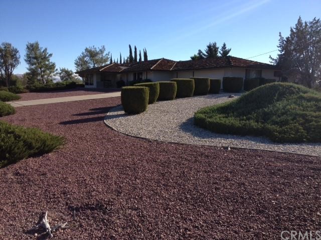 19671 Yanan Road Apple Valley, CA 92307 - Photo 1 of 1
