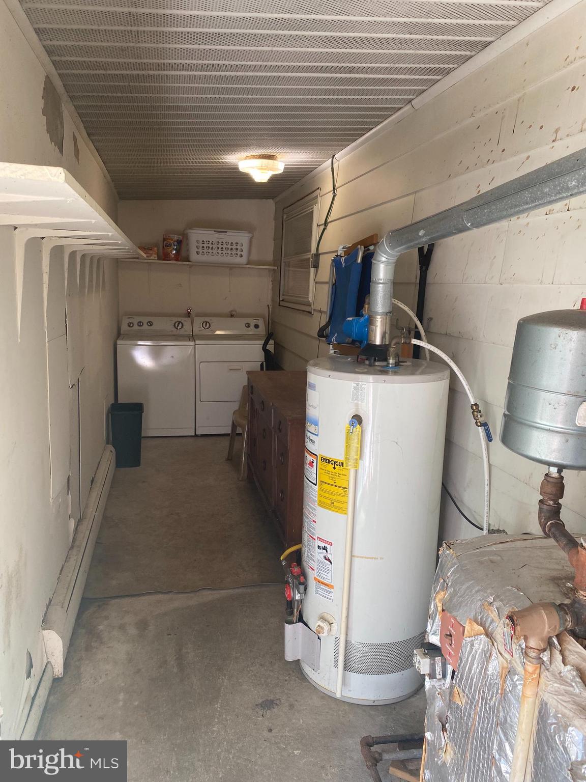 220 Crystal Drive Williamstown, NJ 08094 - Photo 6 of 16 a utility room with dryer and washer